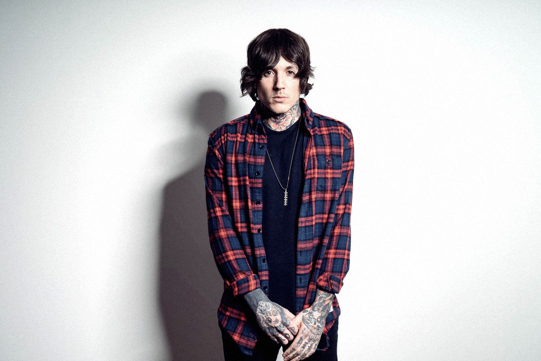 oliver-sykes-and-hannah-snowdon-have-reportedly-split