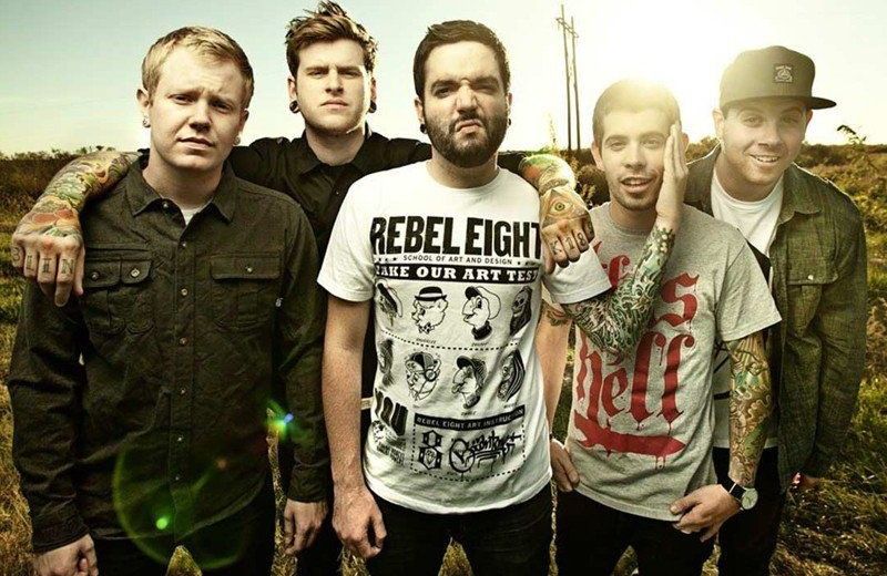 a-day-to-remember-cover-alkaline-trio-live-with-blink-182s-matt-skiba