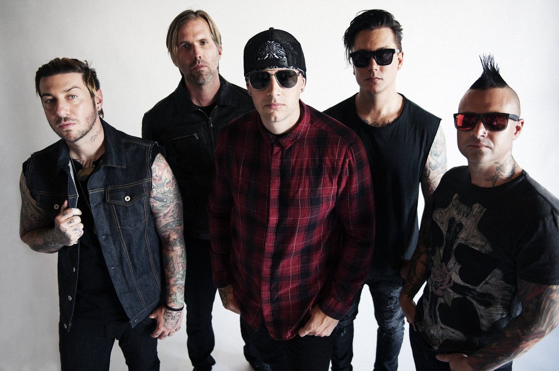 avenged-sevenfold-announce-massive-tour-with-prophets-of-rage-three-days-grace-ho99o9