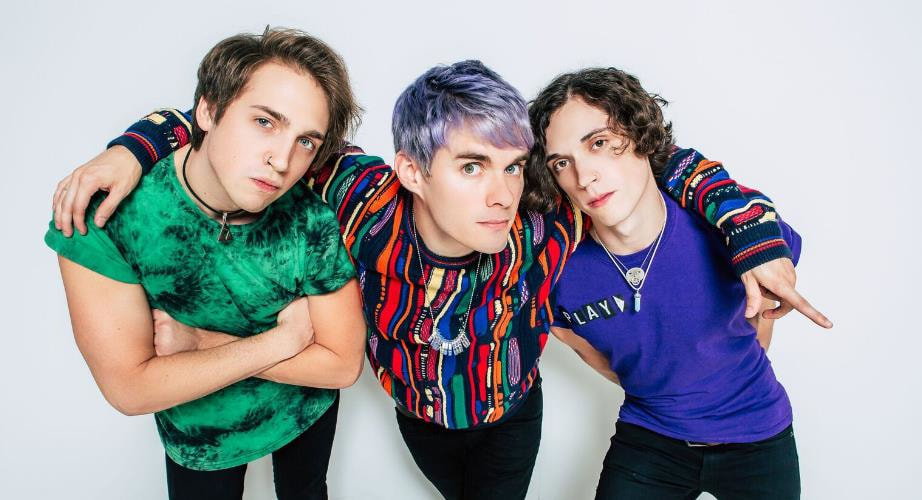 waterparks-awsten-knight-performed-with-simple-plan-at-warped-tour