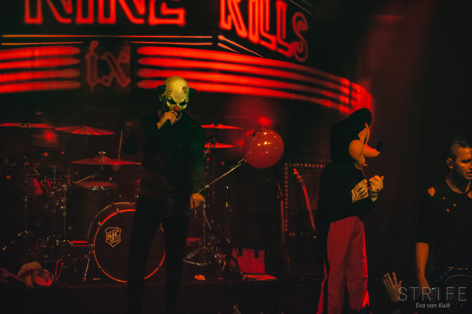 ice-nine-kills-2