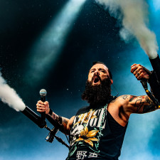 LIVE REVIEW: Skillet Return To Tilburg To Introduce Sold-Out Crowd To New Album 'Victorious' 