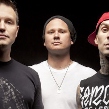 Tom DeLonge Selling Over 100 Pieces Of Old Blink-182 And Angels & Airwaves Gear