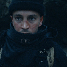 Twenty One Pilots Release Music Video For 'The Outside'