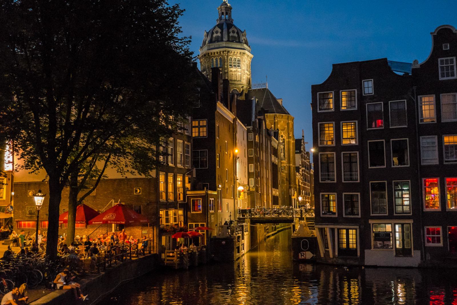 Amsterdam Photo by night canal and terras