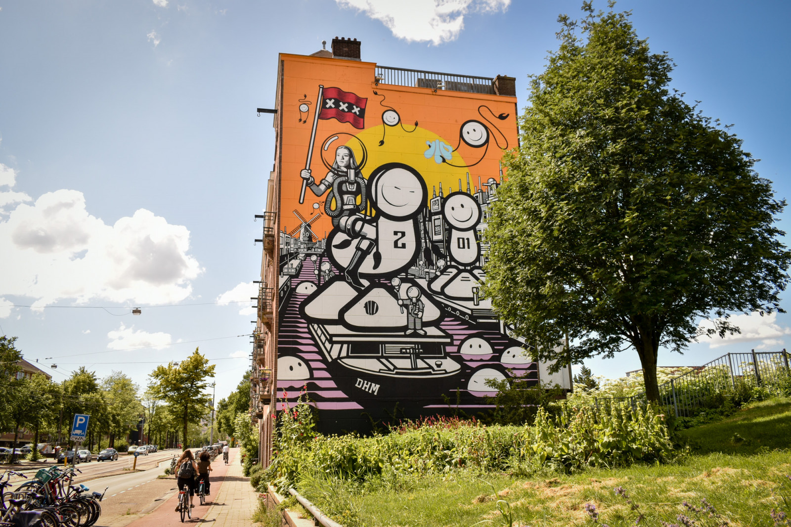 Big wall paintings in Amsterdam