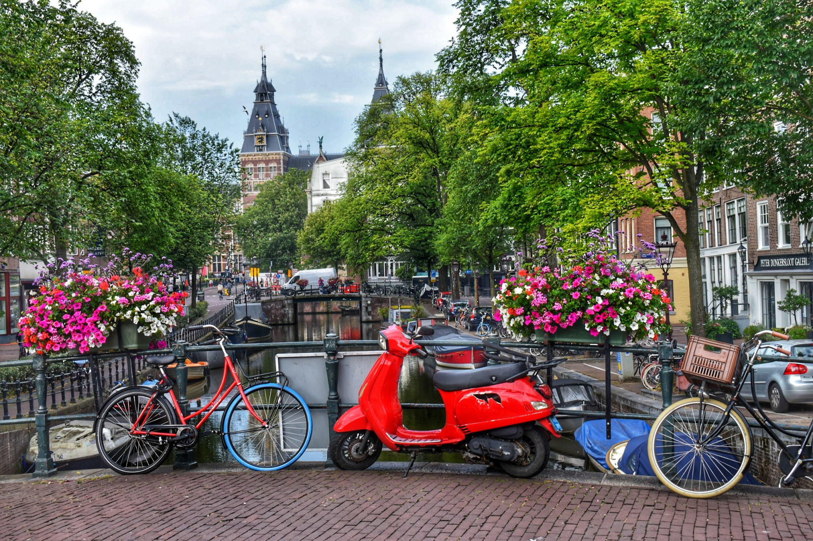 Amsterdam photo tours bridge