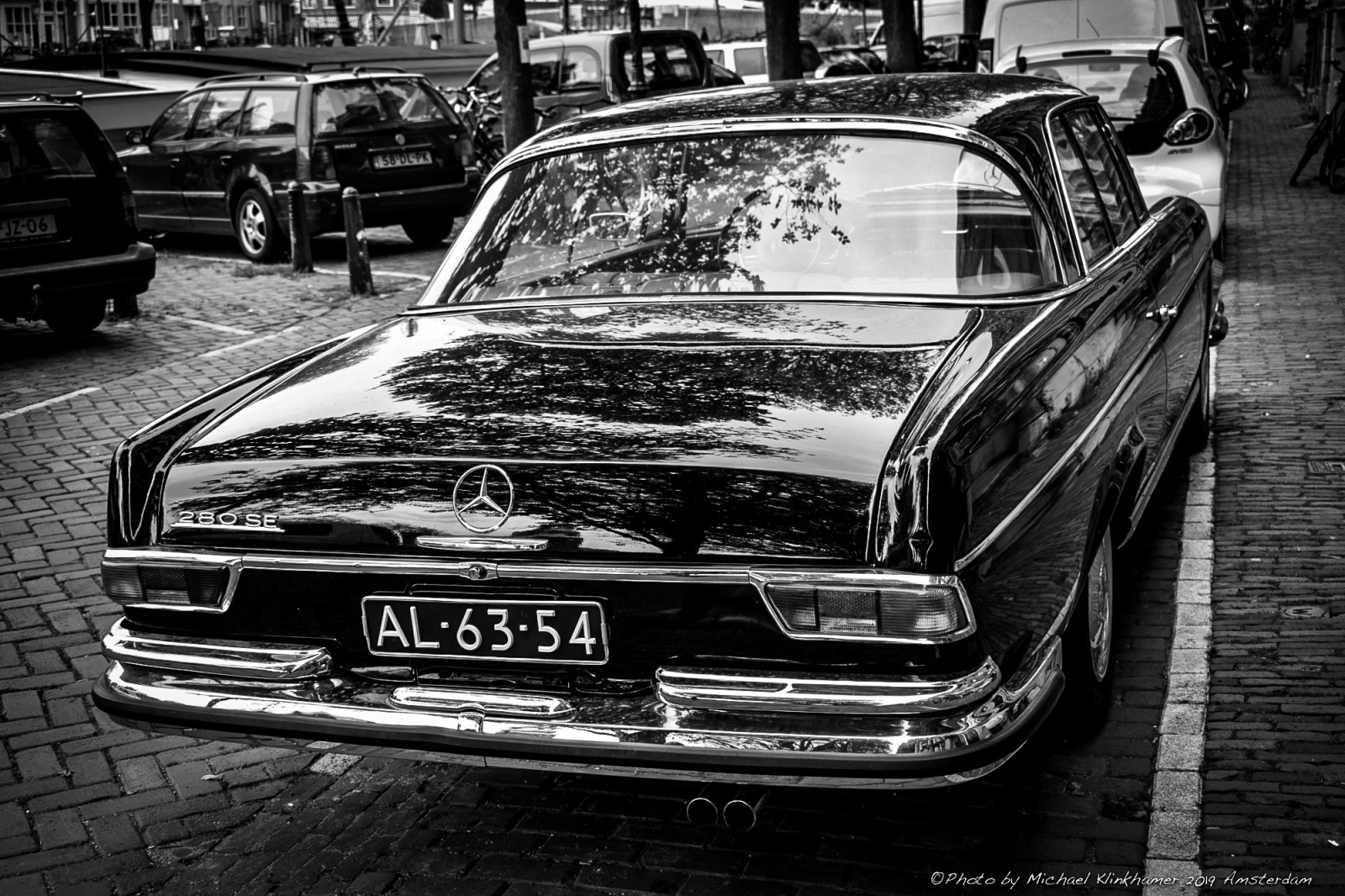 The coolest Mercedes Benz 280SE Coupe in Amsterdam