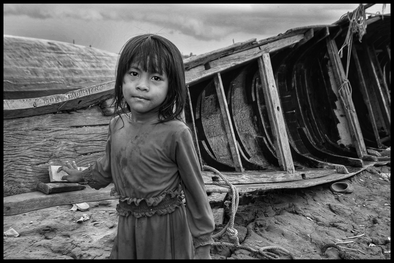 Poverty girl Phnom Penh