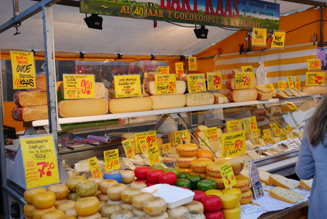 Amsterdam cheese market