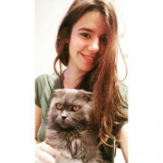 Çağla Garip -