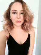 Viktória Pikovská -
