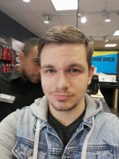 johnny Mycom - Verkoopmedewerker MyCom