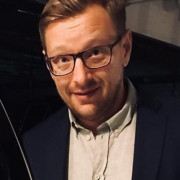 Marcus Edhlund - Car administration