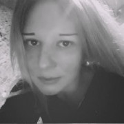 Nadia Aware -