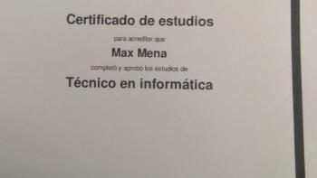 Arturo Mena's media