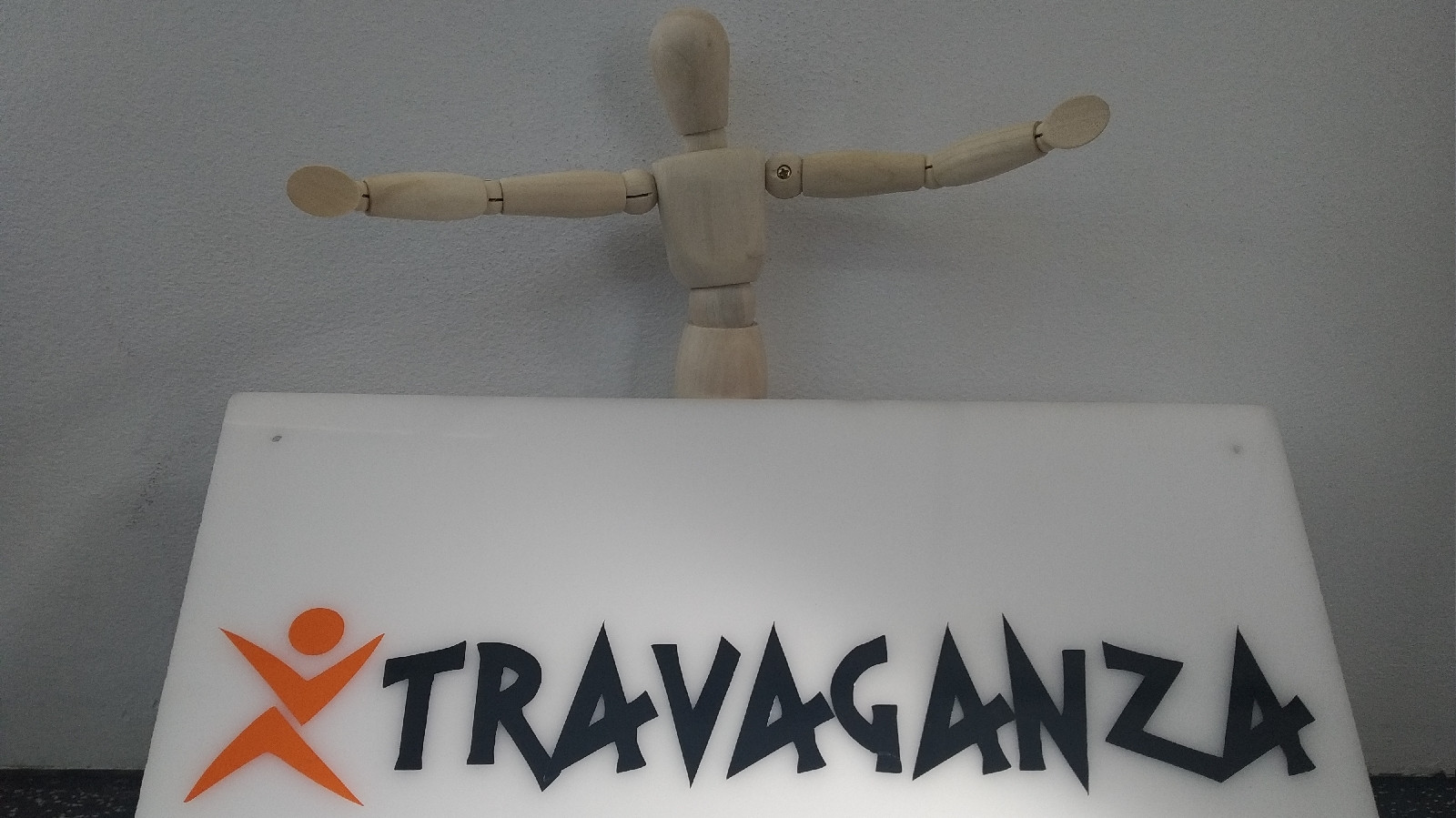 Mike Alansari media 7