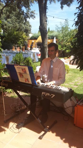 Eduardo Martín's media
